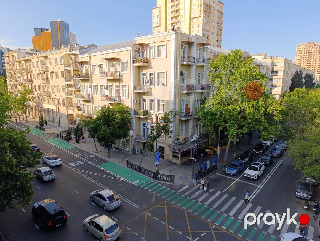 Satılır 3 otaqlı köhnə tikili 96 m² — Mənzil, Bakı (9)