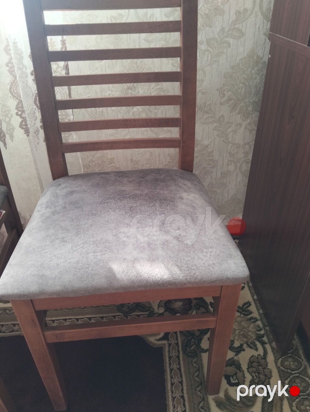Stullar demek olarki istidade olunmayib.teze kimidir 80azne alinib her — Stullar, Bakı (2)