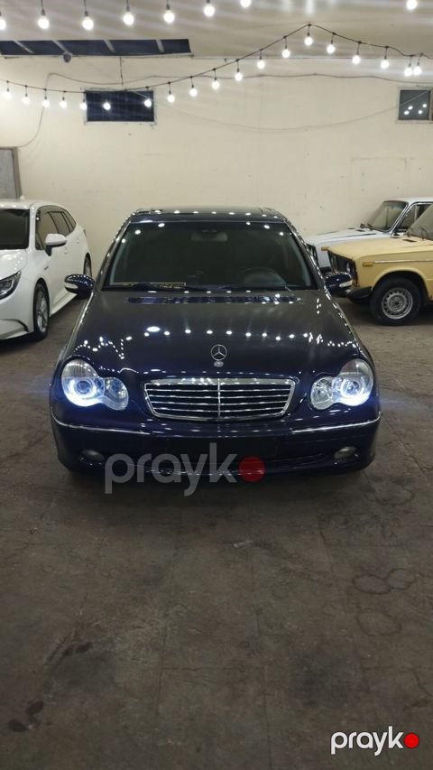 Mercedes-Benz C-Class: 2 l 2000 il Sedan — Mehdiabad