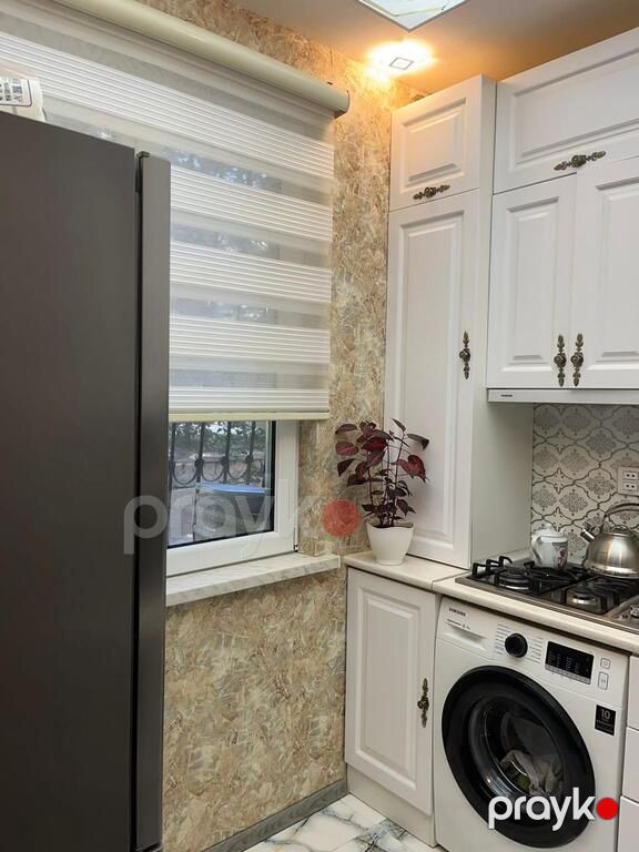 Satılır 2 otaqlı köhnə tikili 58 m² — Mənzil, Bakı (5)