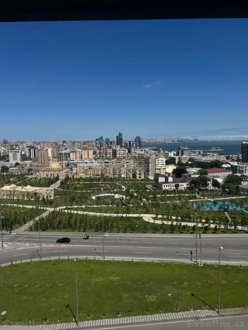 Satılır 3 otaqlı Mənzil Köhnə tikili 80 m² Bakı, Yasamal r — Bakı