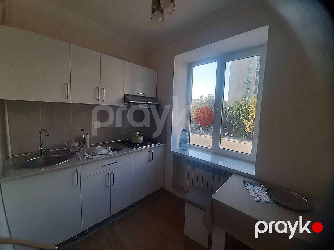 İcarəyə verilir 2 otaqlı köhnə tikili 45 m² — Mənzil, Bakı (5)