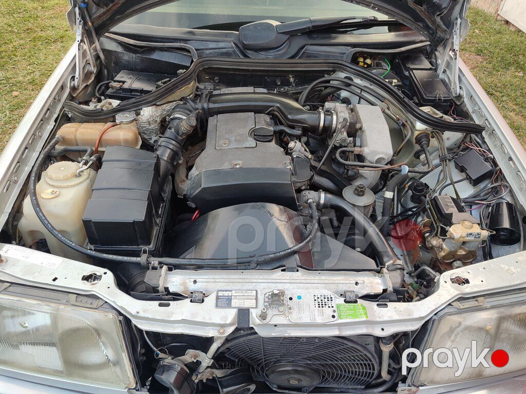 Mercedes E 220, 2.2 L, 1994 il, 450 000 km — Avtomobillər, Ucar (8)