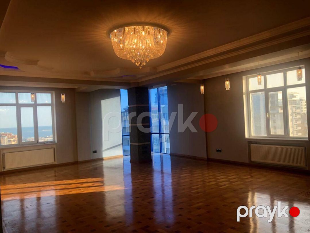 Satılır 4 otaqlı yeni tikili 220 m² — Mənzil, Bakı (2)