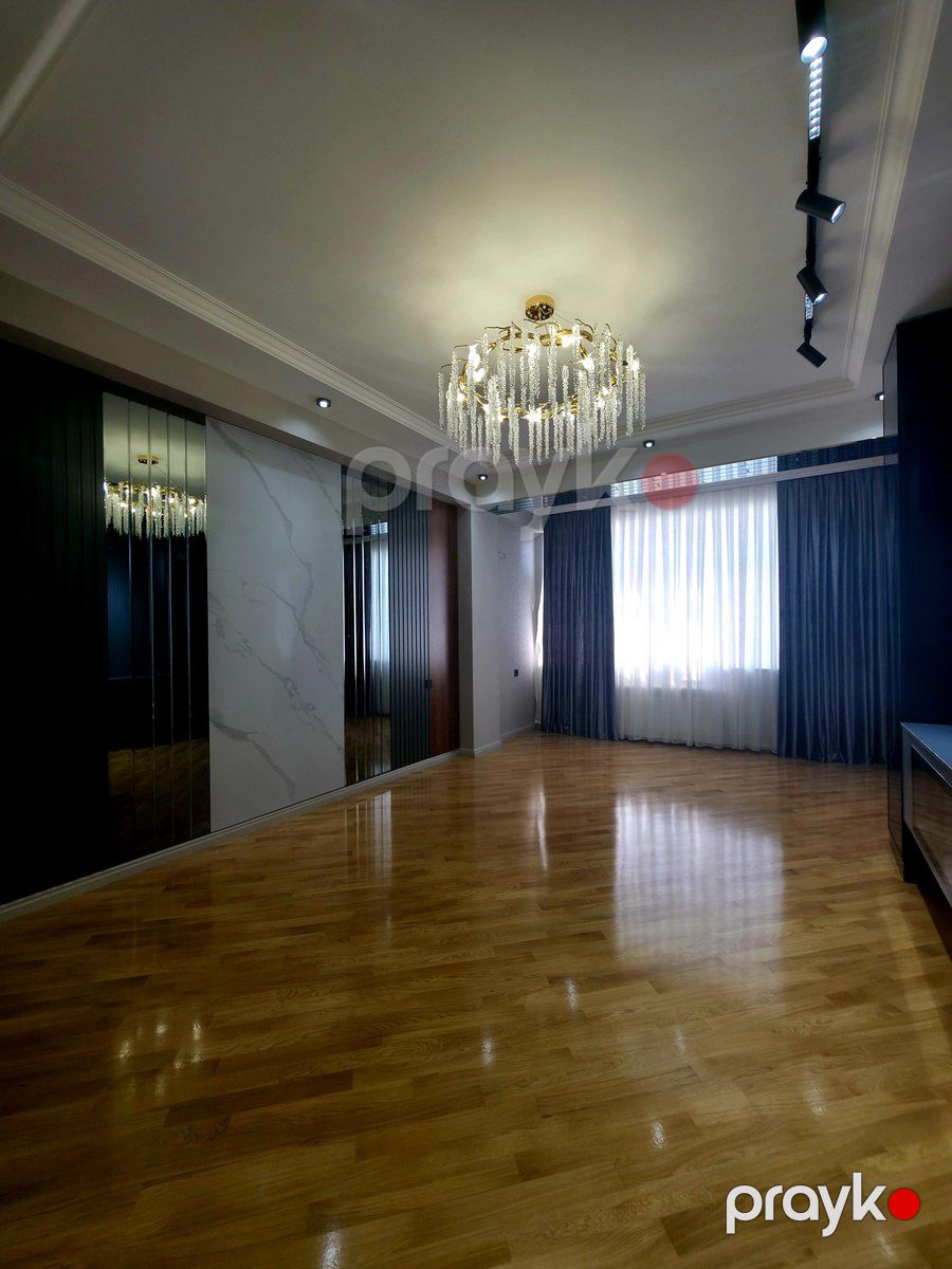Satılır 4 otaqlı yeni tikili 140 m² — Mənzil, Bakı (2)