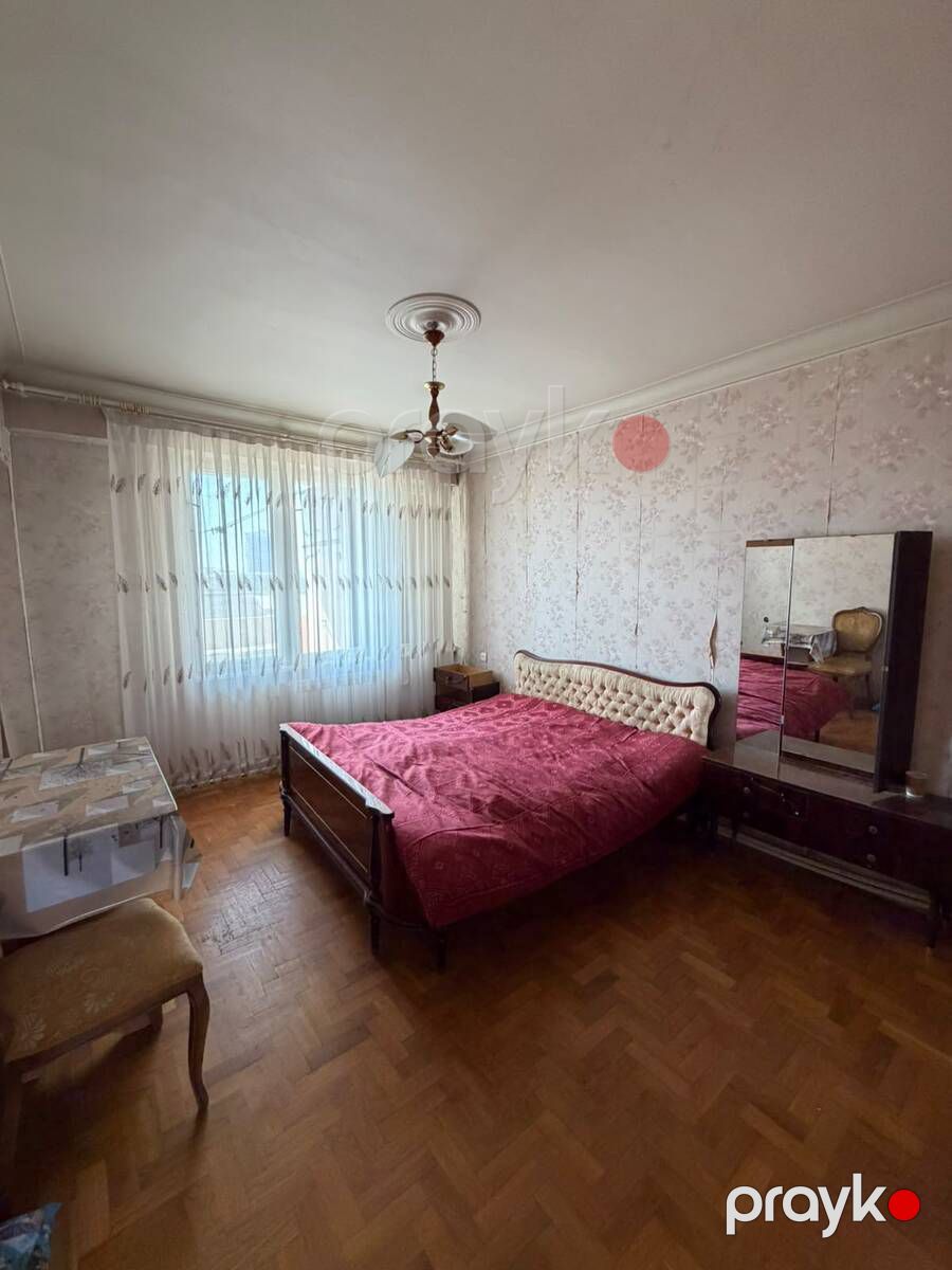 Satılır 4 otaqlı köhnə tikili 120 m² — Mənzil, Bakı (7)