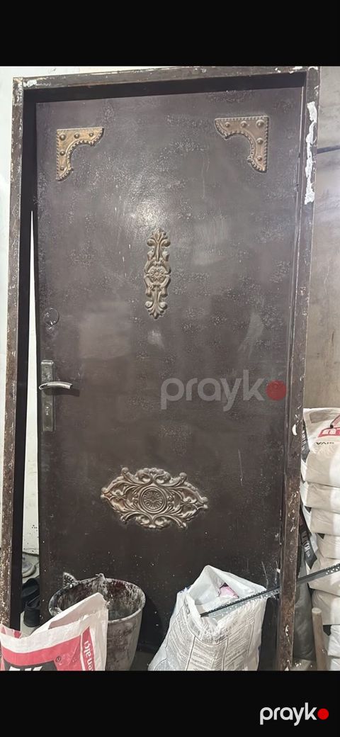 Seyf qapi 206/98sm 150azn Razin 2020 leli — Bakı