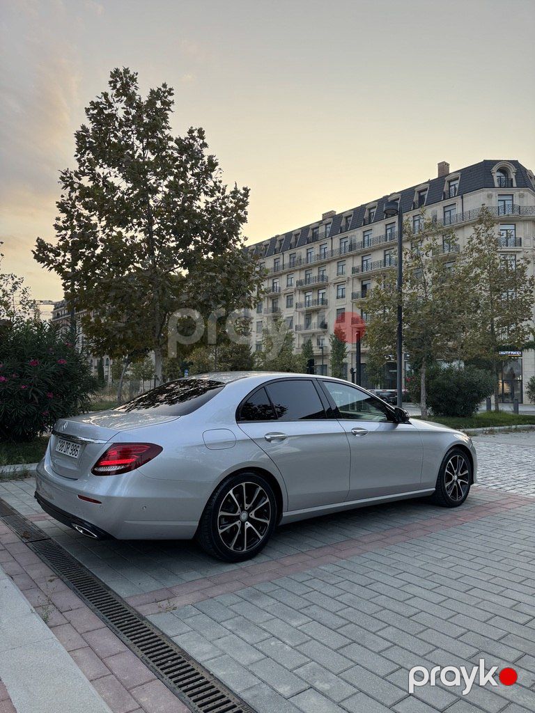 Mercedes E 220 d, 2.0 L, 2016 il, 125 000 km — Avtomobillər, Bakı (6)