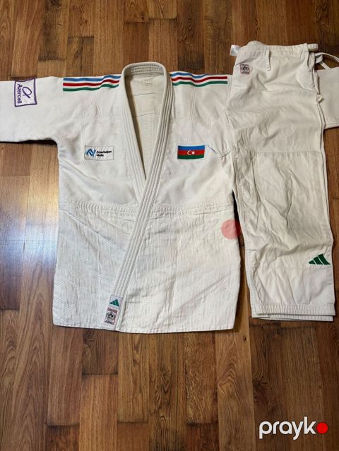 Original Cudo Kimanosu Adidas 175/2 razmer ideal kimanodu — Sumqayıt