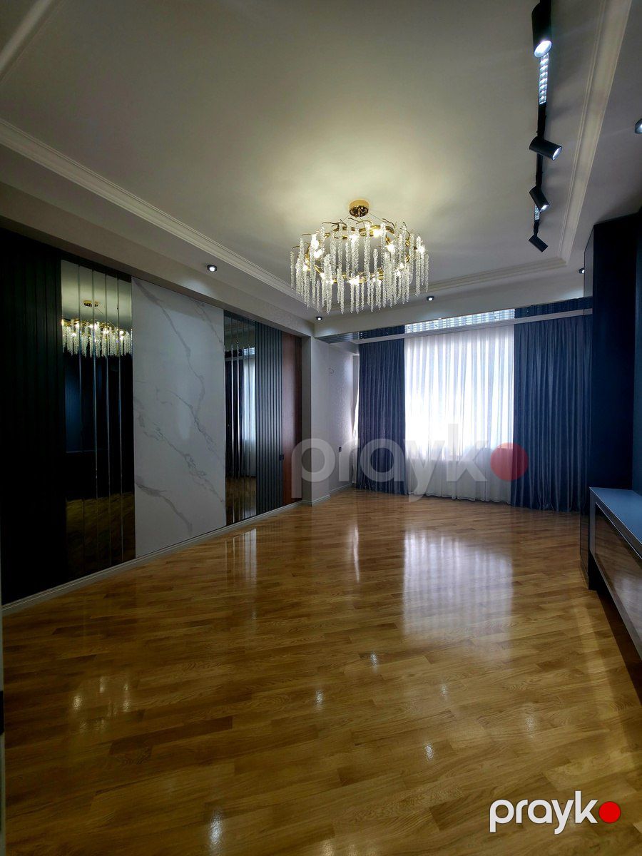 Satılır 4 otaqlı yeni tikili 140 m² — Mənzil, Bakı (7)