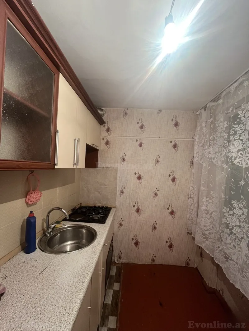 Kirayə verilir 1 otaqlı Mənzil Köhnə tikili 32 m² Sumqayıt — Mənzil, Sumqayıt (3)