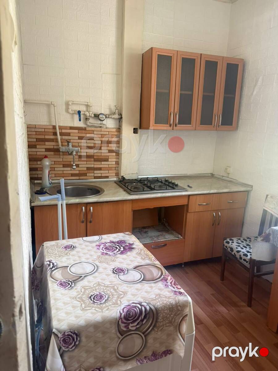 İcarəyə verilir 1 otaqlı köhnə tikili 50 m² — Mənzil, Bakı (4)