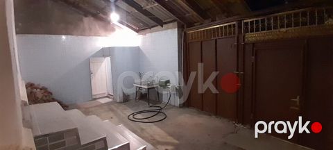 Kirayə üçün həyət evi Ev Lenkeran Şeher Kiçik Bazar mesçidinin yanı — Lənkəran
