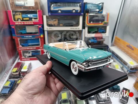 ZİL-111D 1/24 modeli — Bakı