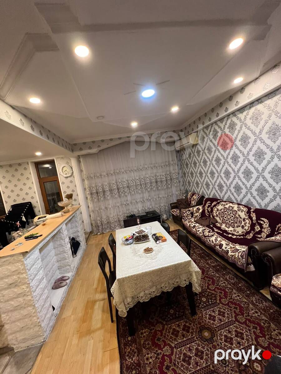Satılır 3 otaqlı köhnə tikili 106 m² — Mənzil, Bakı (2)