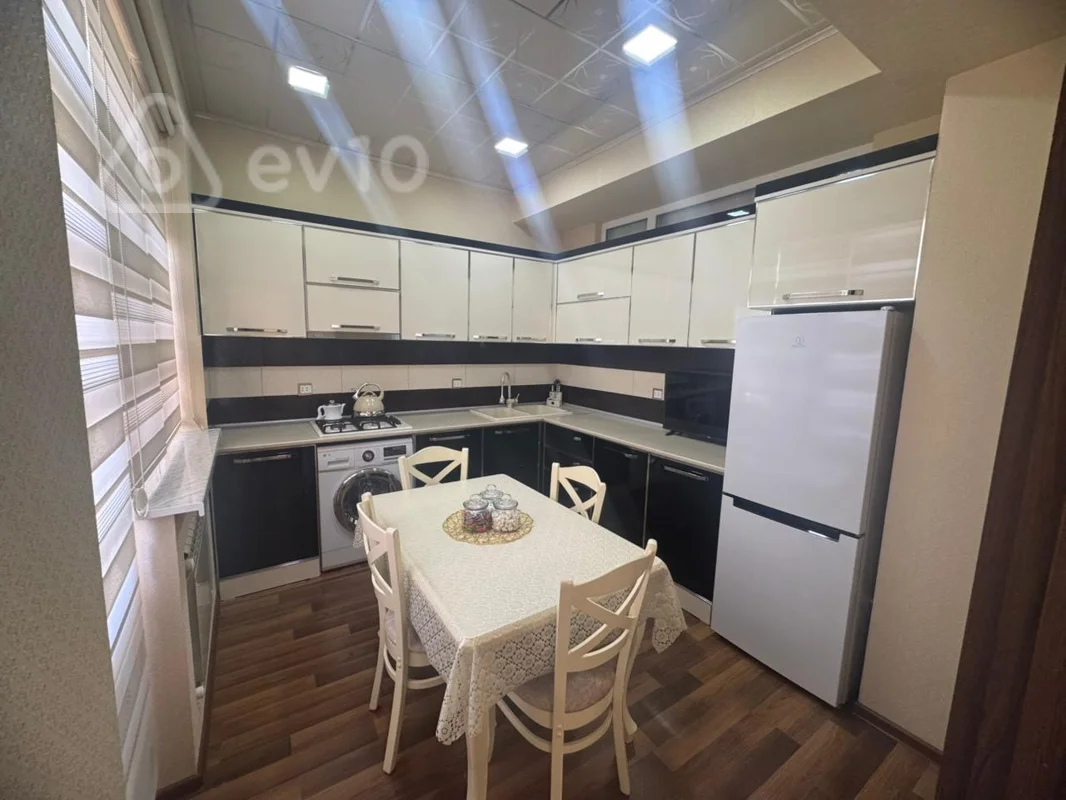 3 otaqlı mənzil, 75 m², Cavad xan kç — Mənzil, Bakı (6)