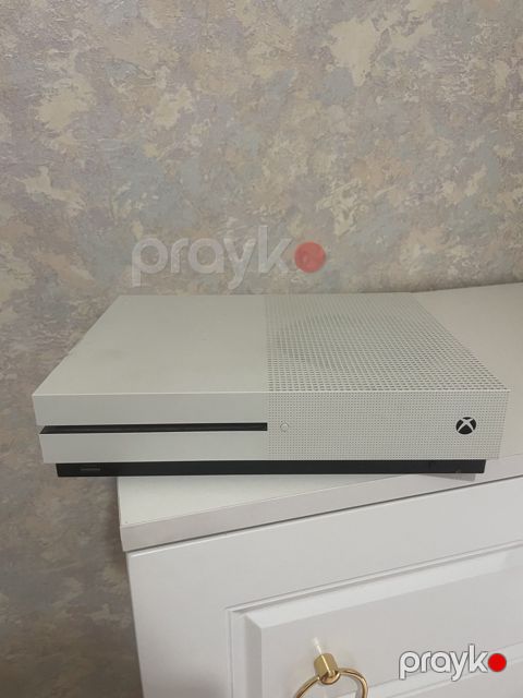 Xbox One S — Bakı
