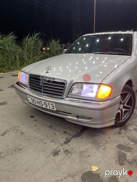 Mercedes-Benz C 230: 2.3 l 1999 il Sedan — Göyçay