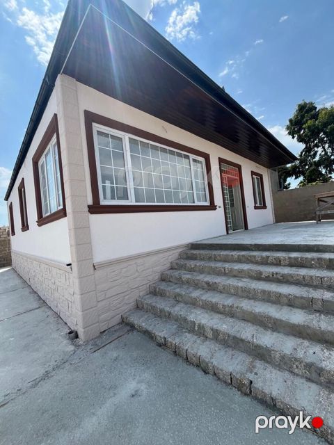 Satılır 5 otaqlı həyət evi/bağ evi 115 m² — Bakı