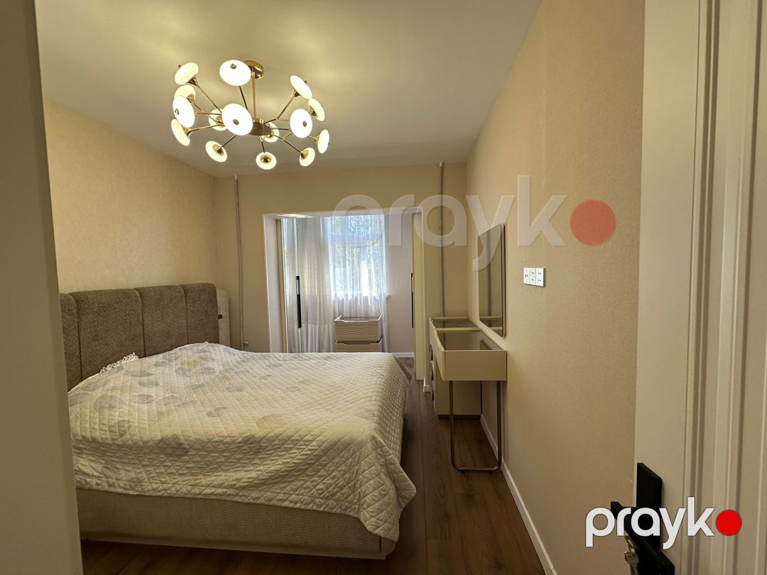Satılır 2 otaqlı köhnə tikili 70 m² — Mənzil, Bakı (3)