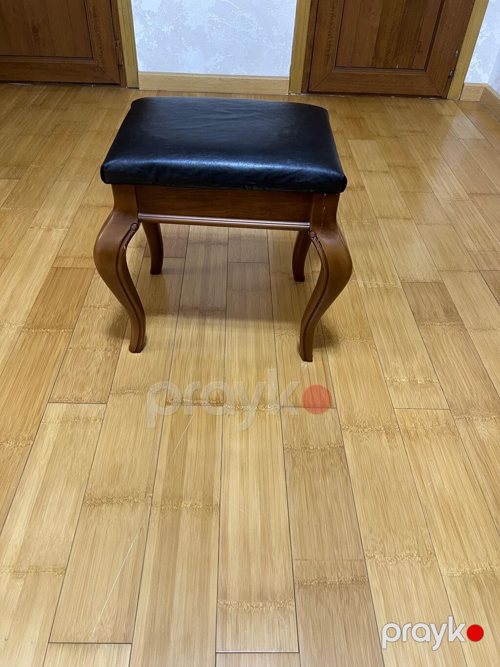 Klassik dizaynlı taxta taburet/oturacaq - Material: massiv ağac — Tabure, Bakı (3)