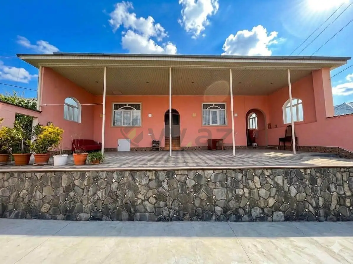 4 otaqlı Həyət evi Satılır, Şəki — Ev, villa, Şəki (2)