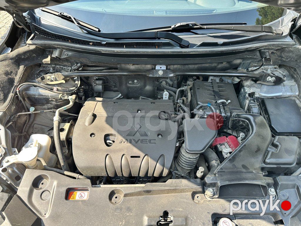 Mitsubishi Eclipse Cross, 2.0 L, 2019 il, 114 000 km — Avtomobillər, Bakı (10)