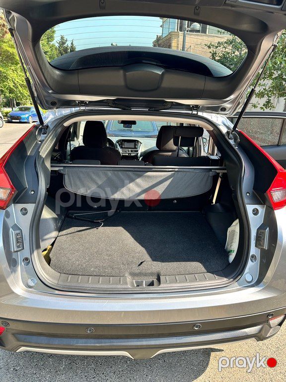 Mitsubishi Eclipse Cross, 2.0 L, 2019 il, 114 000 km — Avtomobillər, Bakı (9)