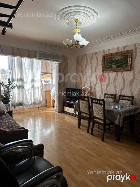 Satılır 3 otaqlı Bina evi menzil (Köhnə tikili), 65 m², 9-cu mikrorayon — Sumqayıt