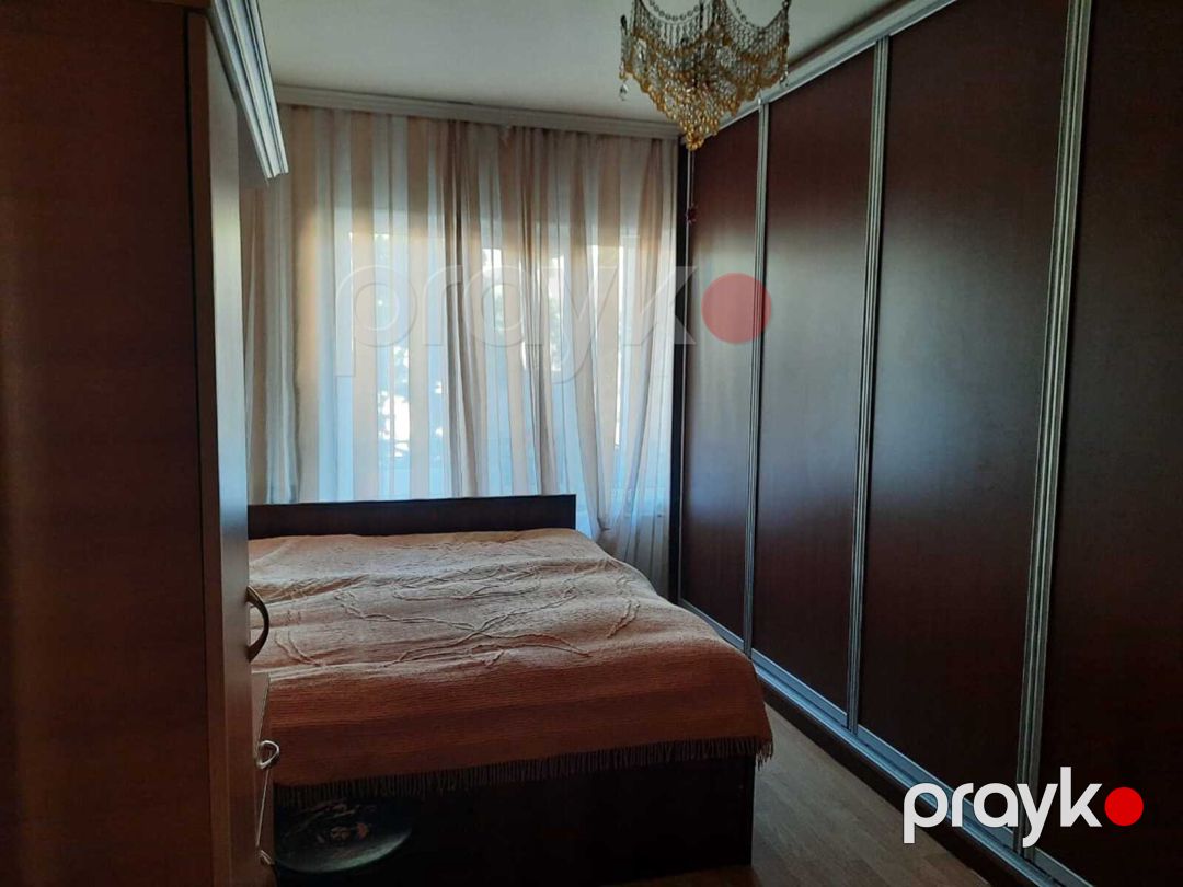 Satılır 4 otaqlı köhnə tikili 105 m² — Mənzil, Bakı (2)