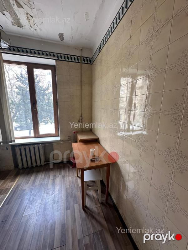 Satılır 3 otaqlı Bina evi menzil (Köhnə tikili), 83 m², Yasamal rayonu — Mənzil, Bakı (9)