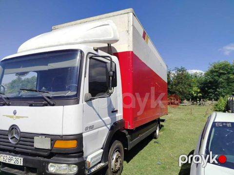 Mercedes Atego 815, 4.3 L, 2002 il, 840 000 km — Zaqatala