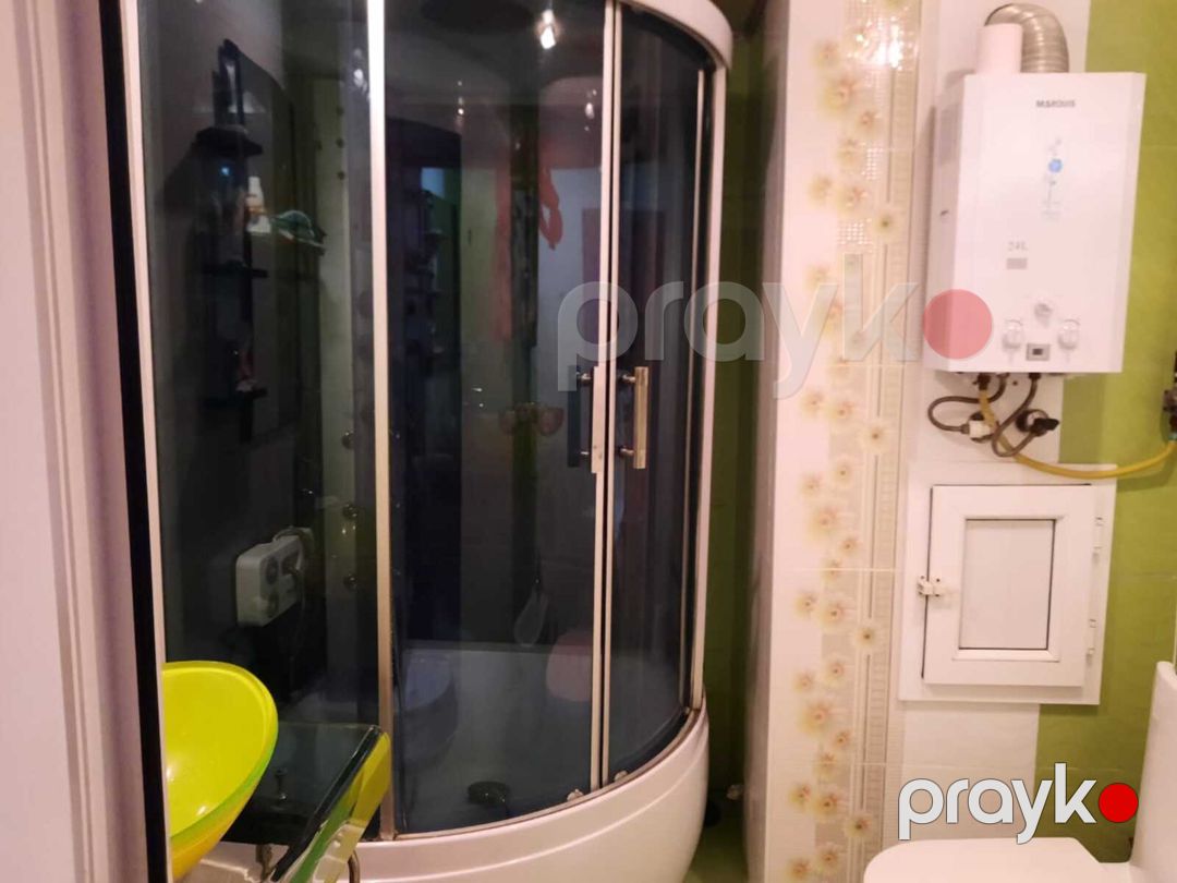 Satılır 4 otaqlı köhnə tikili 105 m² — Mənzil, Bakı (8)