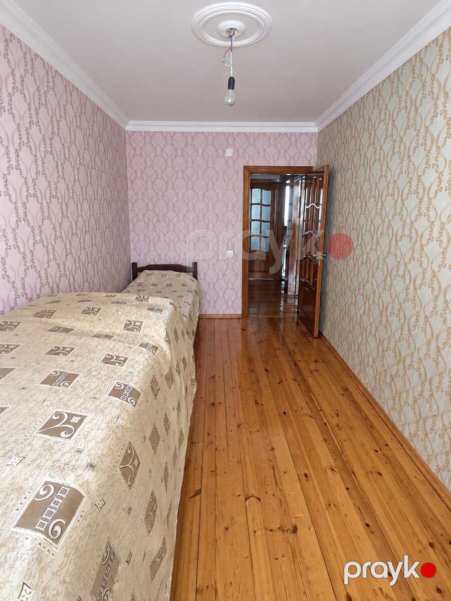 Satılır 4 otaqlı köhnə tikili 100 m² — Mənzil, Bakı (7)