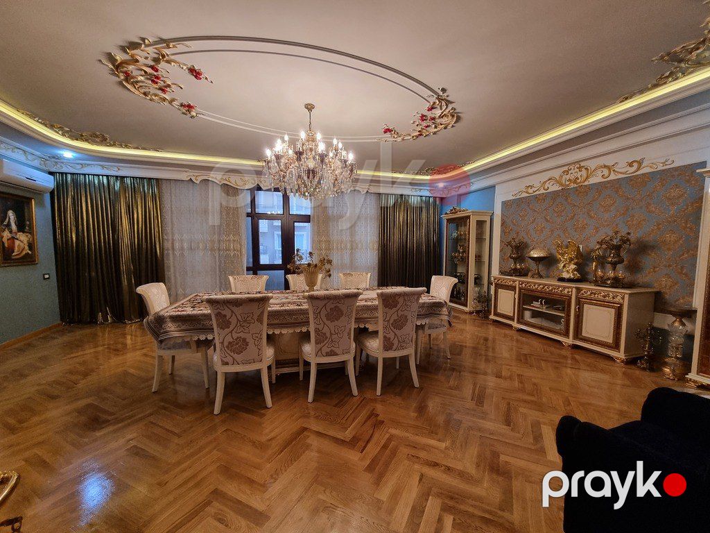 Satılır 4 otaqlı yeni tikili 270 m² — Mənzil, Bakı (2)