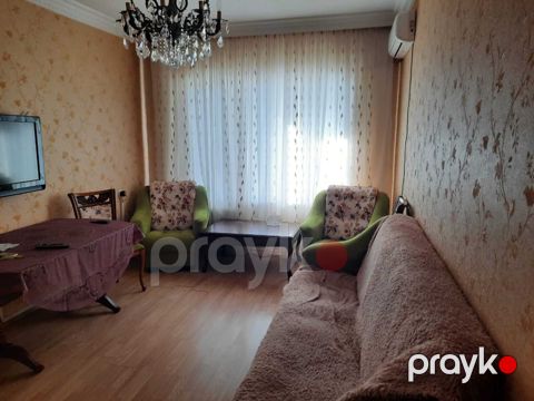 Satılır 4 otaqlı köhnə tikili 105 m² — Bakı