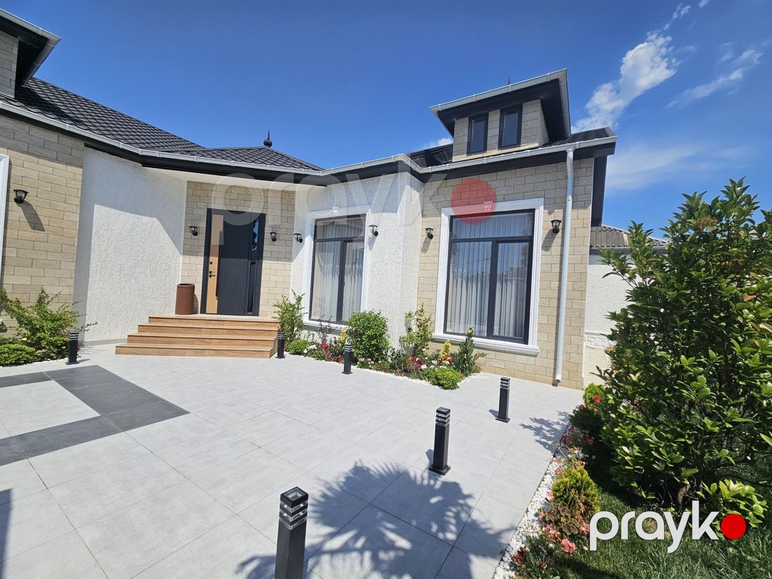 Satılır 4 otaqlı həyət evi/bağ evi 200 m² — Ev, villa, Bakı (5)