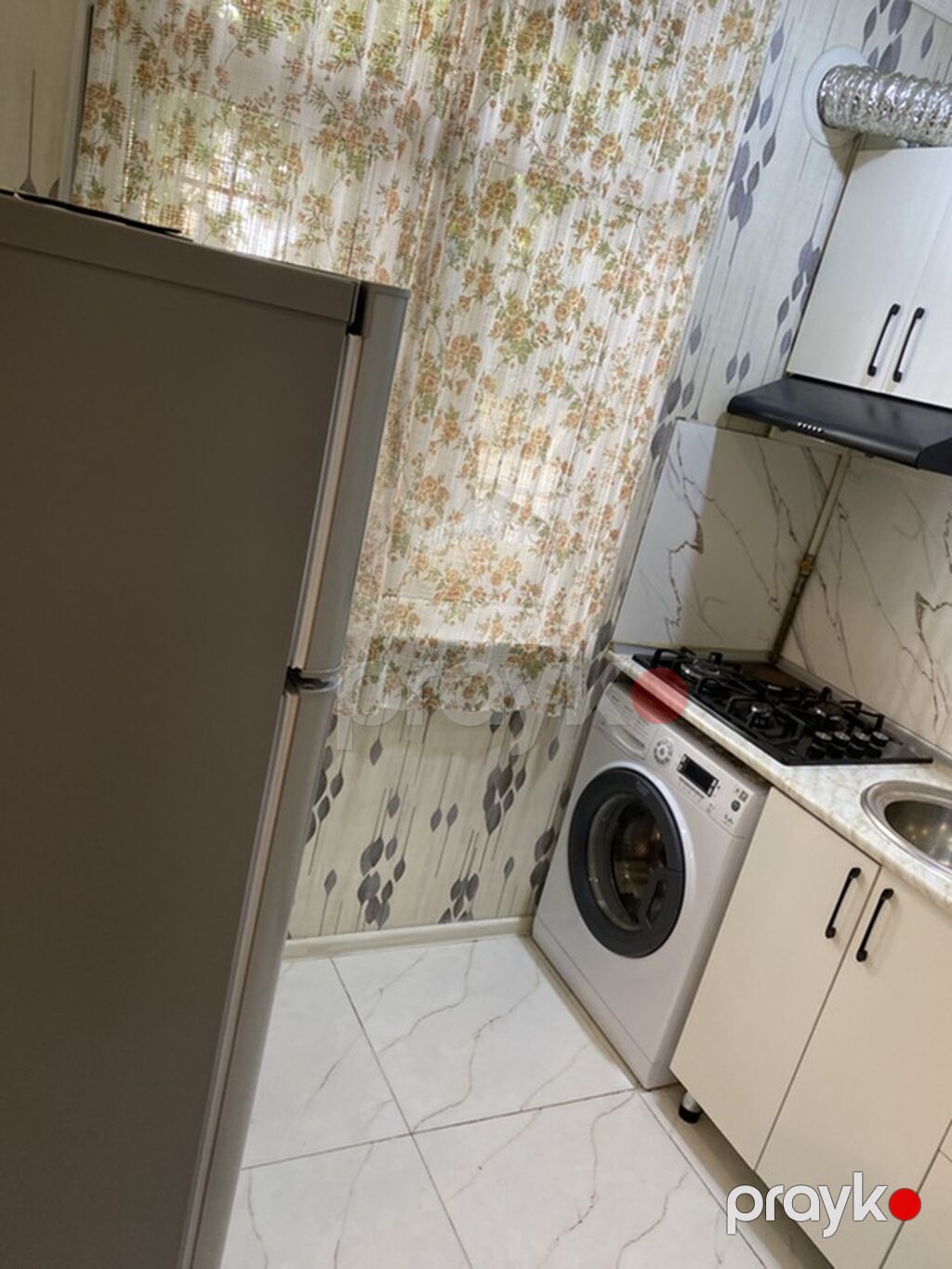 7 mkr., Dərnəgül metrosu, 88, 3, 93 saylı Avtobus dayanacağının — Mənzil, Bakı (3)