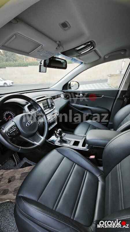 Kia Sorento, 2017 il — Minik avtomobili icarəsi, Bakı (4)