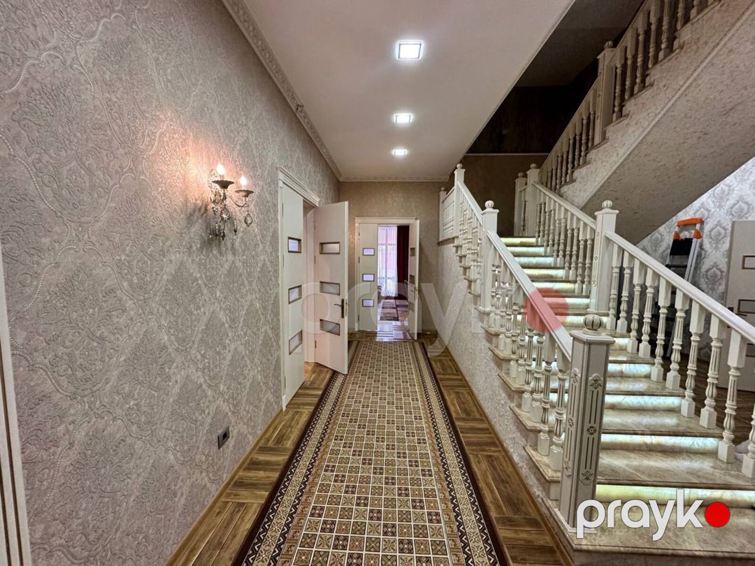 Satılır 7 otaqlı həyət evi/bağ evi 350 m² — Ev, villa, Bakı (4)