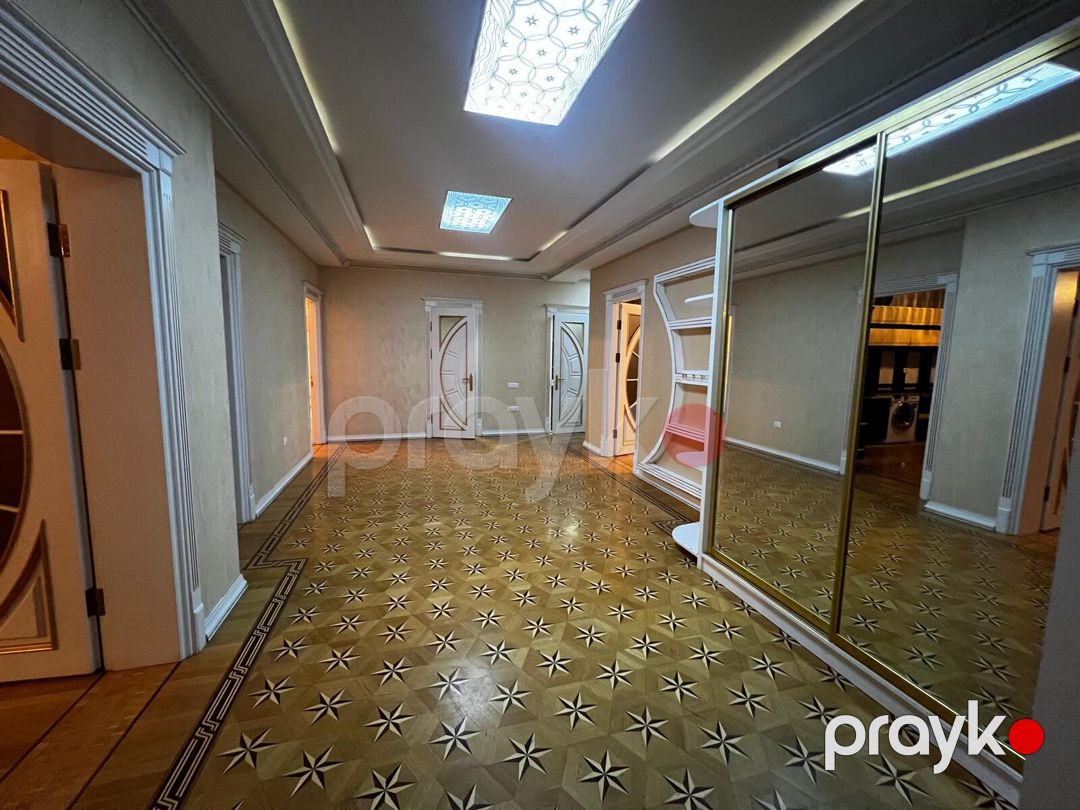 İcarəyə verilir 4 otaqlı yeni tikili 200 m² — Mənzil, Bakı (2)