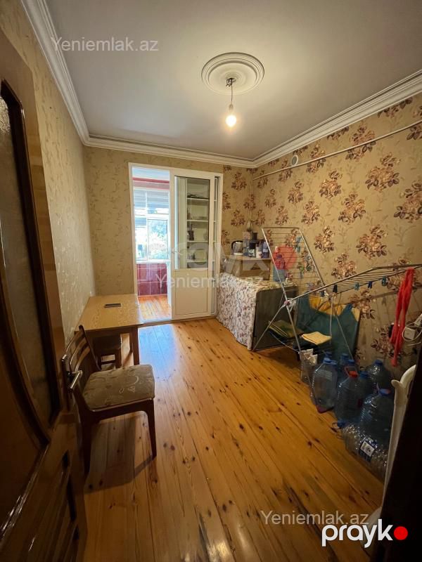 Satılır 2 otaqlı Bina evi menzil (Köhnə tikili), 55 m², 9-cu mikrorayon — Mənzil, Sumqayıt (6)