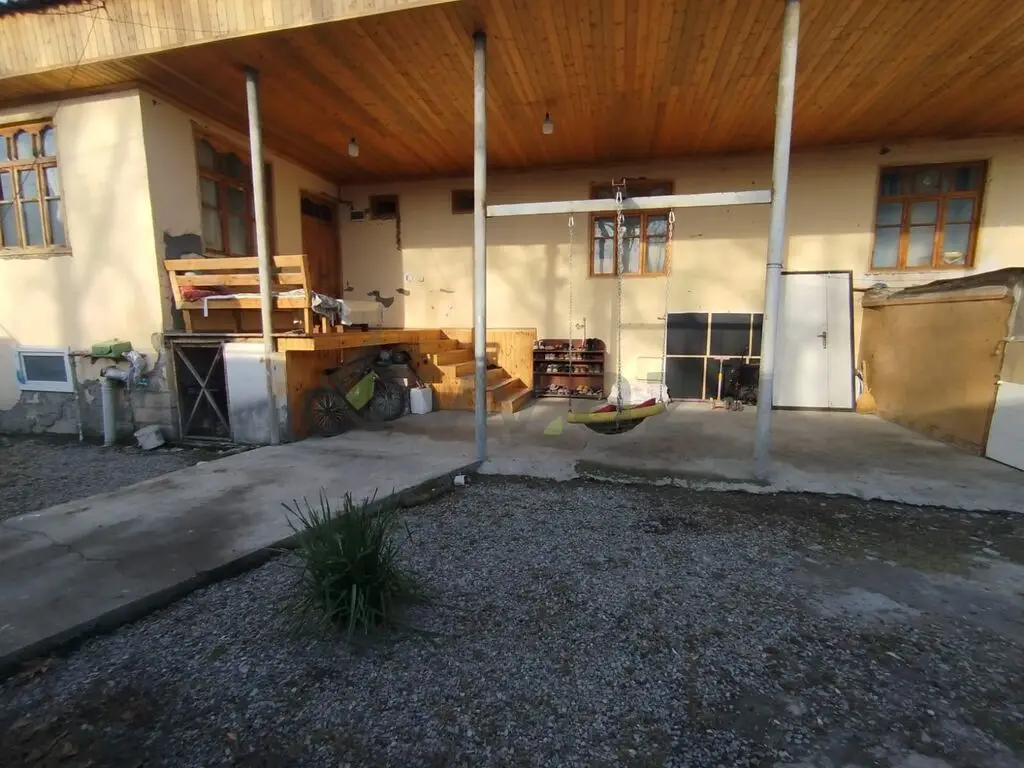 4 otaqlı Həyət evi Satılır, Göyçay — Göyçay