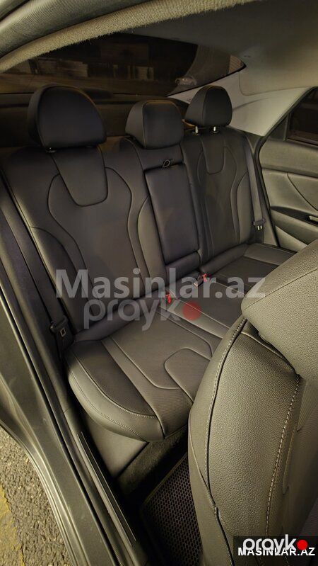 Hyundai Elantra, 2025 il — Minik avtomobili icarəsi, Bakı (3)
