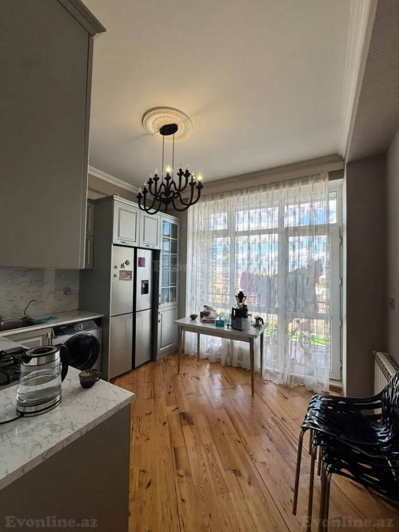 Satılır 2 otaqlı Mənzil Yeni tikili 82 m² Bakı, Nərimanov r., Bakmil m — Bakı