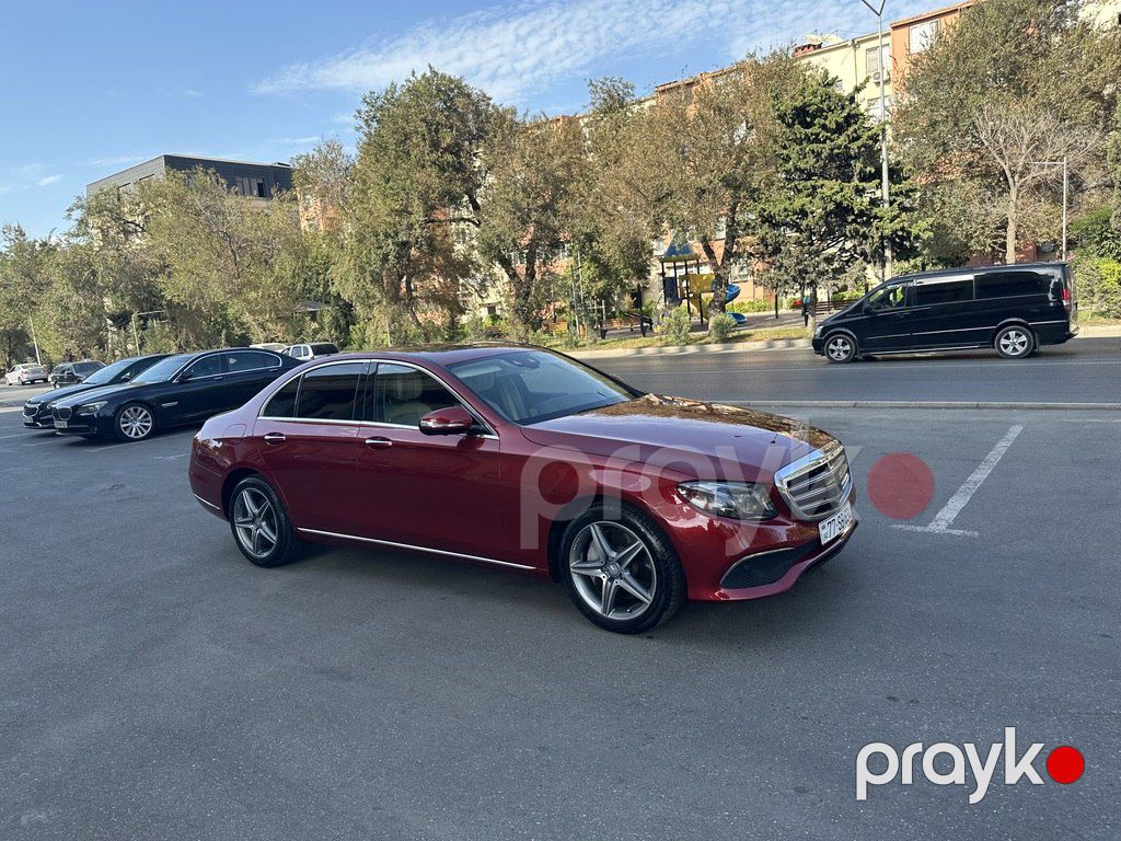 Mercedes E 300, 2.0 L, 2016 il, 107 000 km — Avtomobillər, Bakı (8)