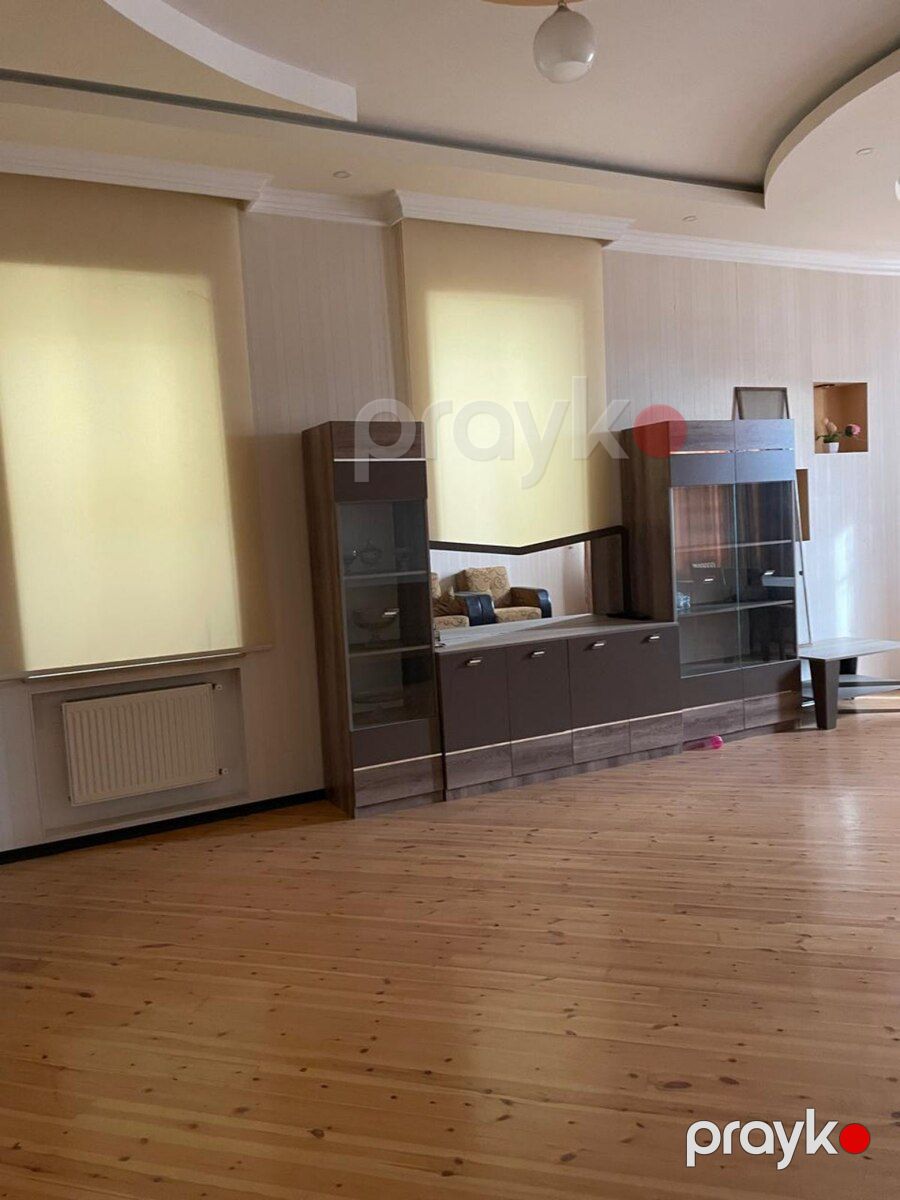 Villa, Badamdar qəs — Ev, villa, Bakı (11)