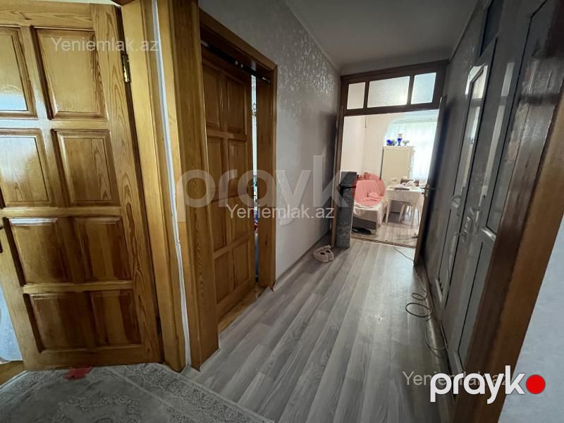 Satılır 3 otaqlı Bina evi menzil (Köhnə tikili), 65 m², 13-cü mikrorayon — Mənzil, Sumqayıt (6)