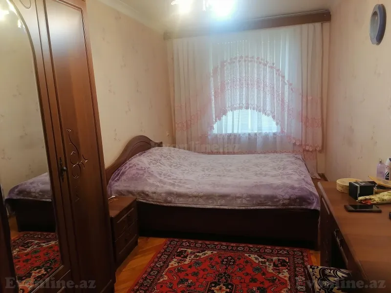 Satılır 3 otaqlı Mənzil Köhnə tikili 80 m² Bakı, Yasamal r., Elmlər Akademiyası m — Mənzil, Bakı (2)
