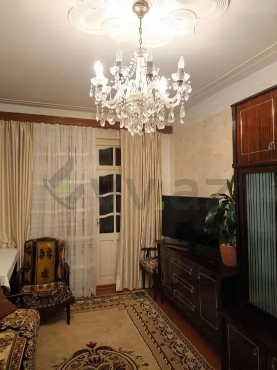 2 otaqlı mənzil Köhnə tikili Satılır, 8-ci mikrorayon, Sumqayıt — Sumqayıt